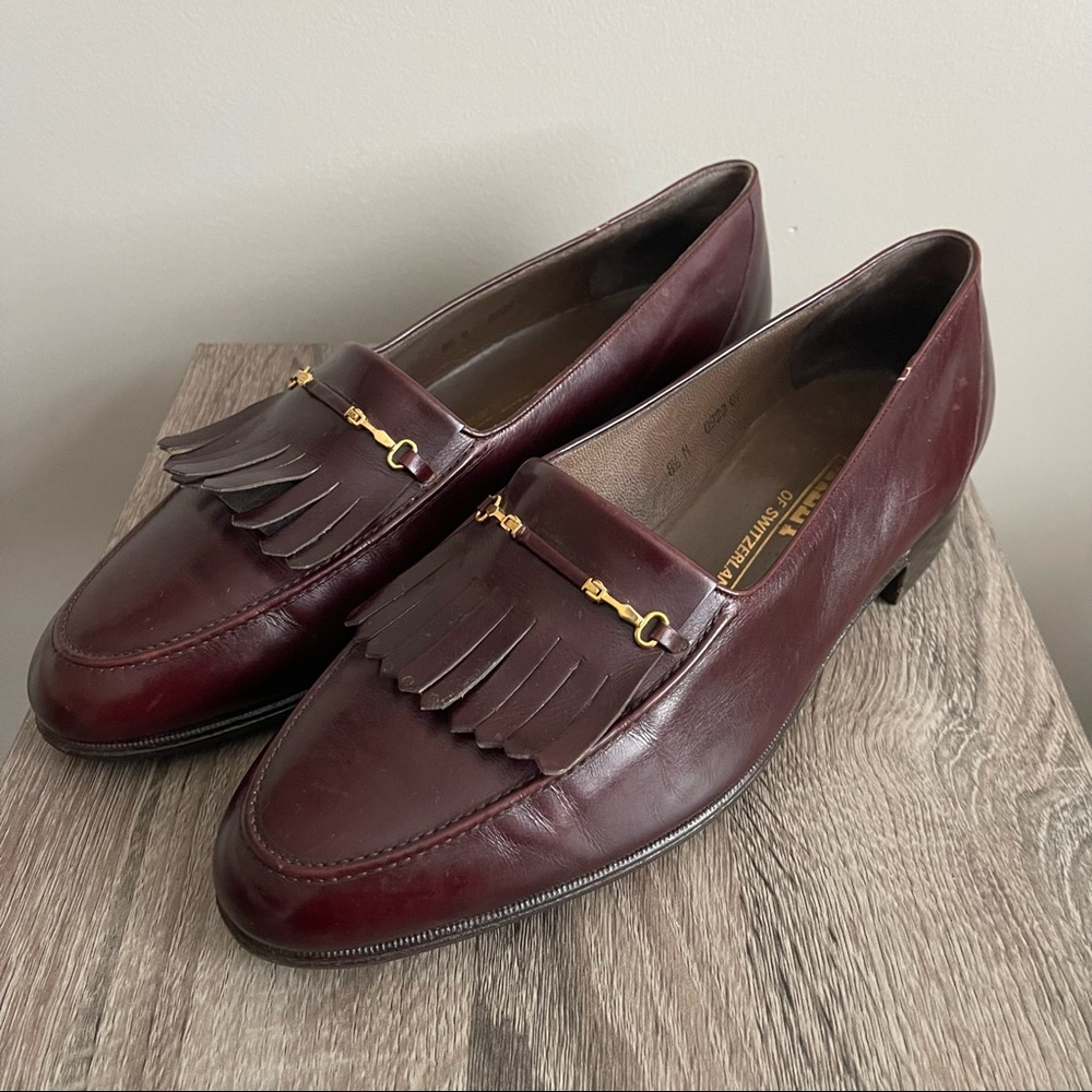 BALLY SWITZERLAND // burgundy leather vintage loafers (Sz. 8.5)